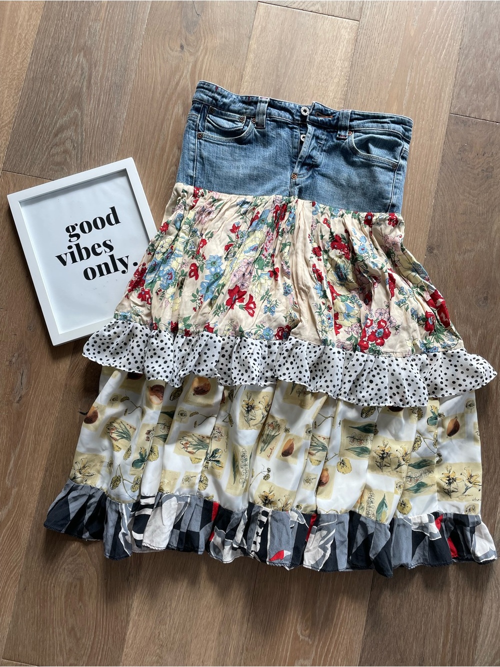 Maribou Boho Tiered Floral and Denim Mixed-Media Skirt - Cream Floral